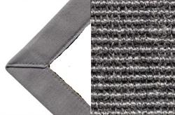 Sisal Antraciet 015 tæppe med kantbånd i grey farve